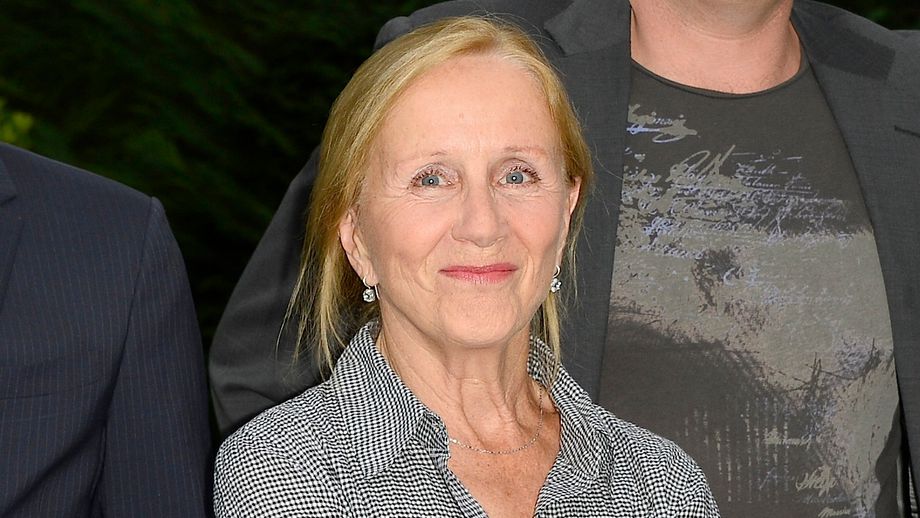 Hélène vincent parcours carrière et héritage d’une grande actrice française